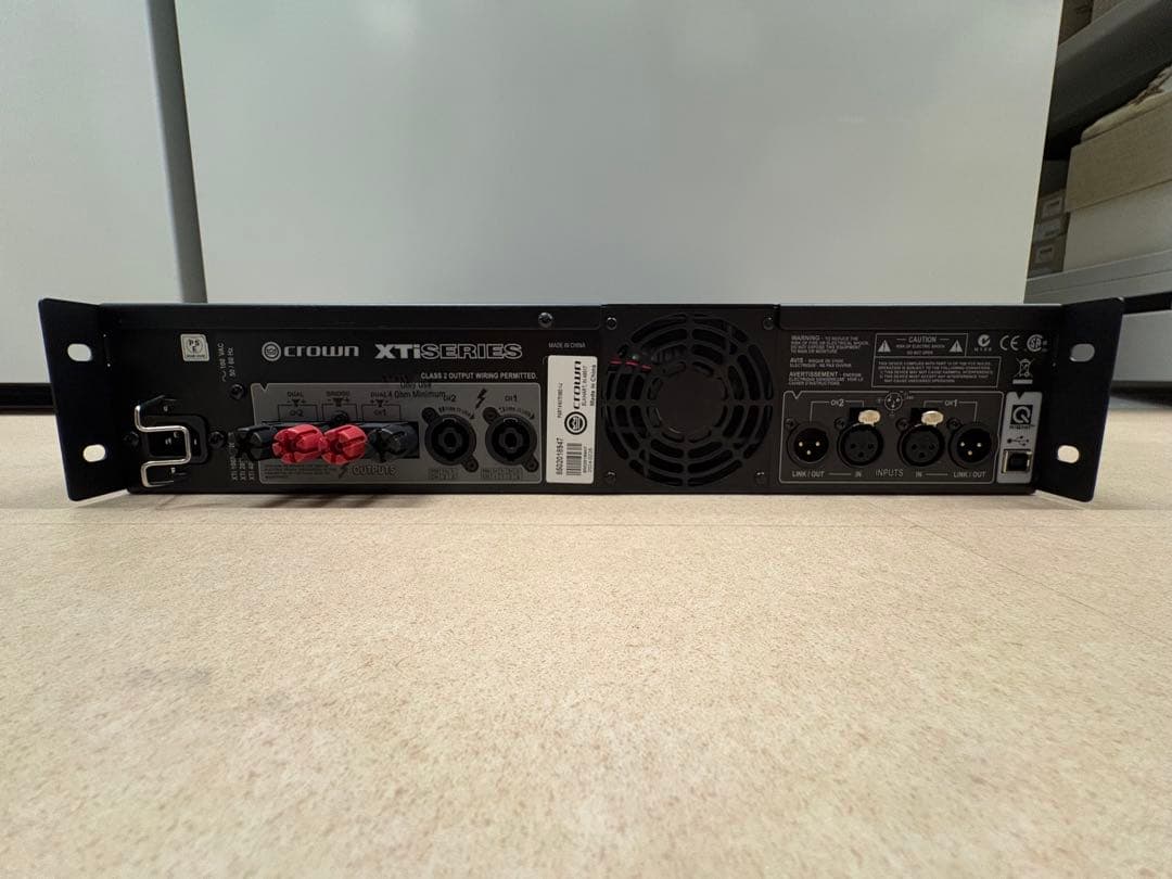 ブ*ン様 Crown XTi SERIES 1002 パワーアンプ