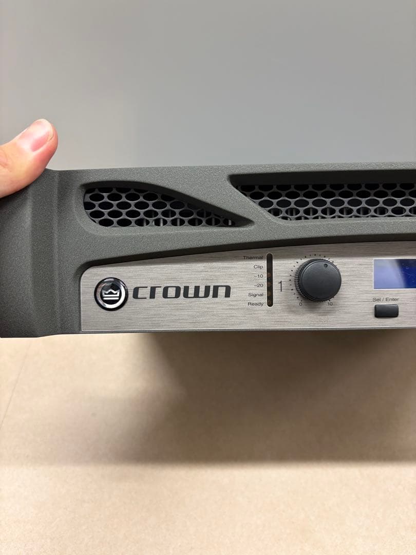 ブ*ン様 Crown XTi SERIES 1002 パワーアンプ