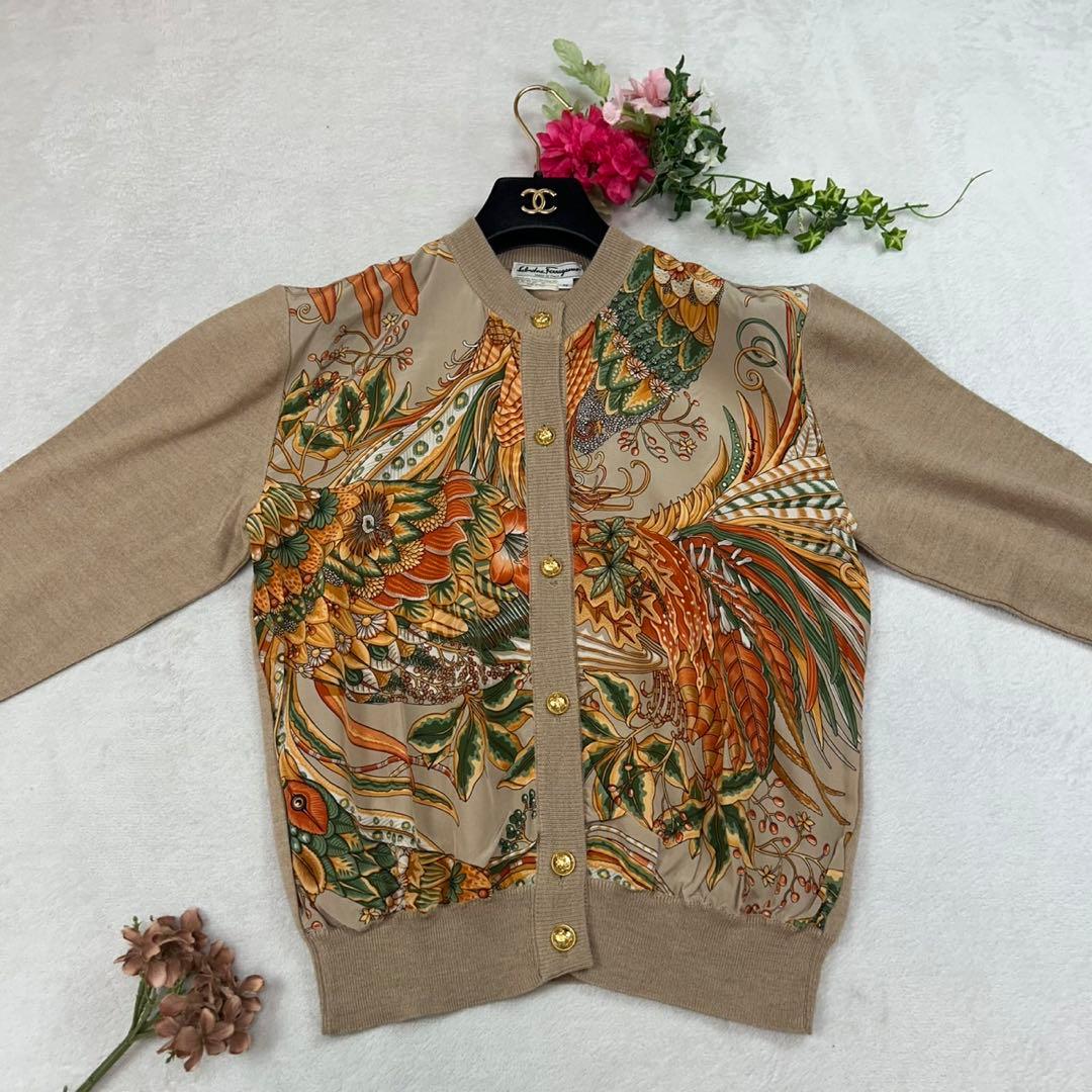 K933 S サルヴァトーレフェラガモ 金ボタン カーディガン レディース