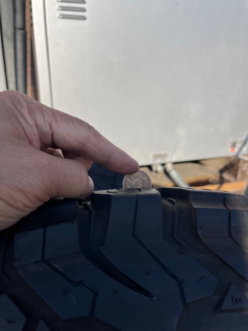 BFGoodrich All-Terrain T/A 17インチタイヤ4本セット