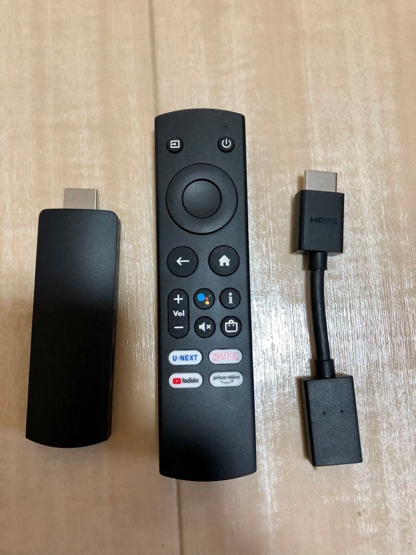 ハイセンス32型テレビ HJ32A5800　スマイlink TV stick付き