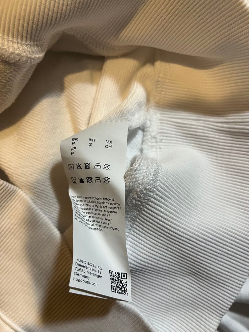 HUGO BOSS ヒューゴボス スウェットパーカー ホワイト