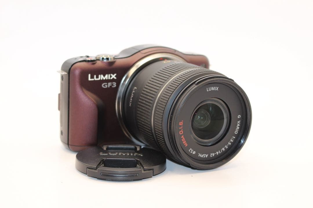 ★人気カラー★ショット数4576回★ LUMIX DMC-GF3 レンズキット
