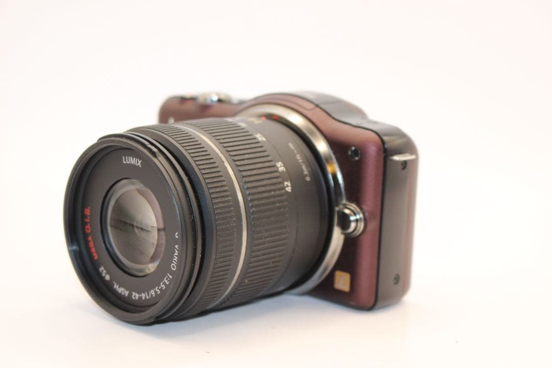 ★人気カラー★ショット数4576回★ LUMIX DMC-GF3 レンズキット