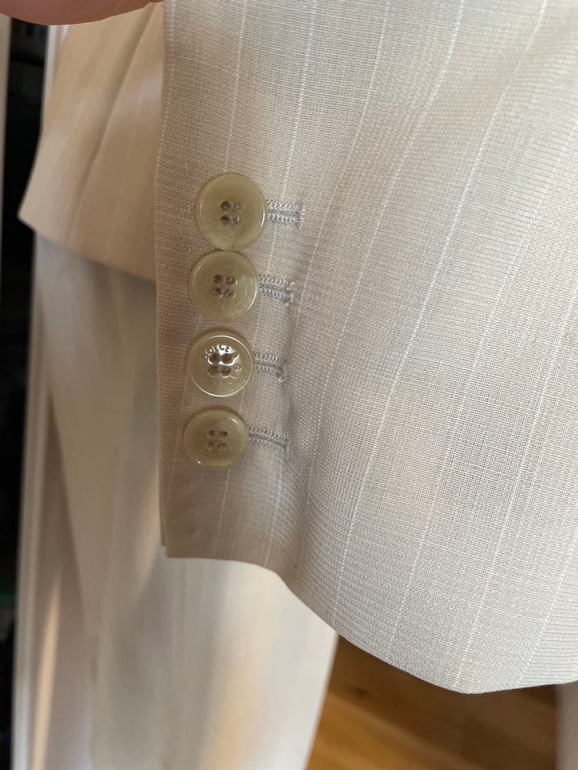 【新品　未使用】　ドルチェ&ガッパーナ　スーツ　ベージュ　サイズ38（M）