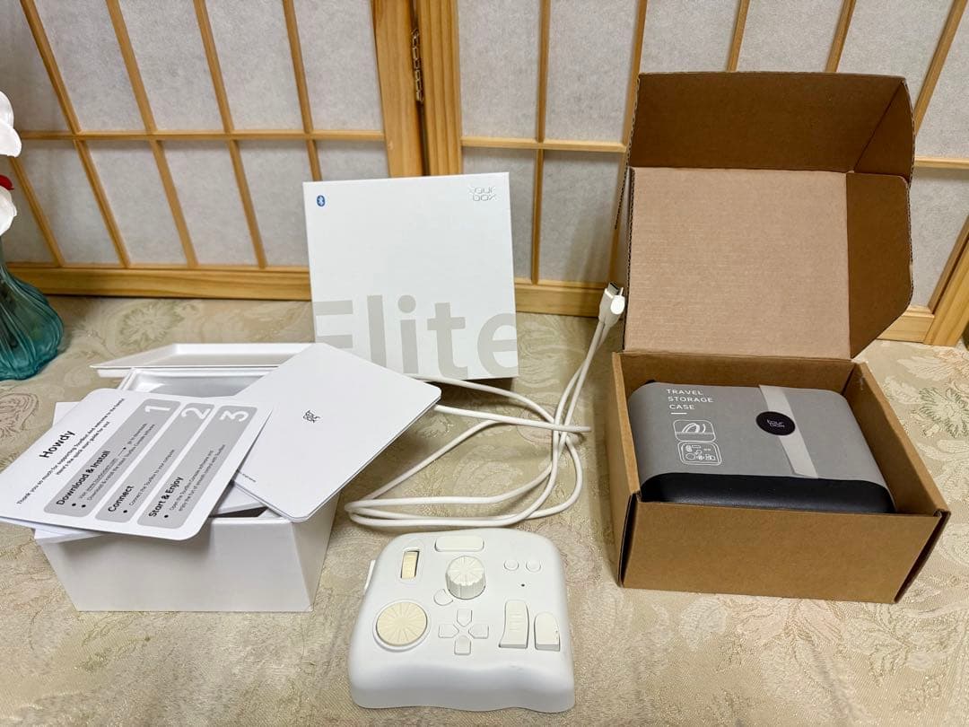 TourBox Elite アイボリーホワイト