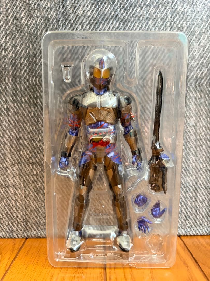 S.H.Figuarts仮面ライダーアマゾンオメガ＆アマゾンネオ 2体セット