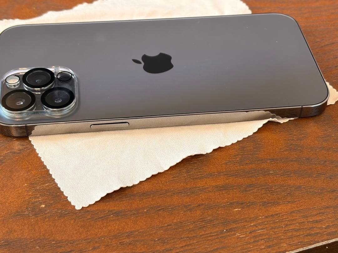 iPhone 12 ProMaxグラファイト 256GB