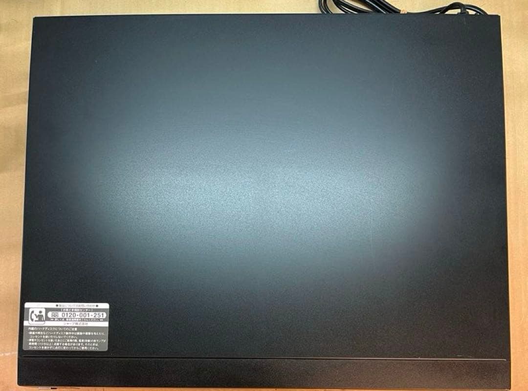 貴重美品VHS付 SHARPシャープハイビジョンDVDレコーダーDV-ACV52