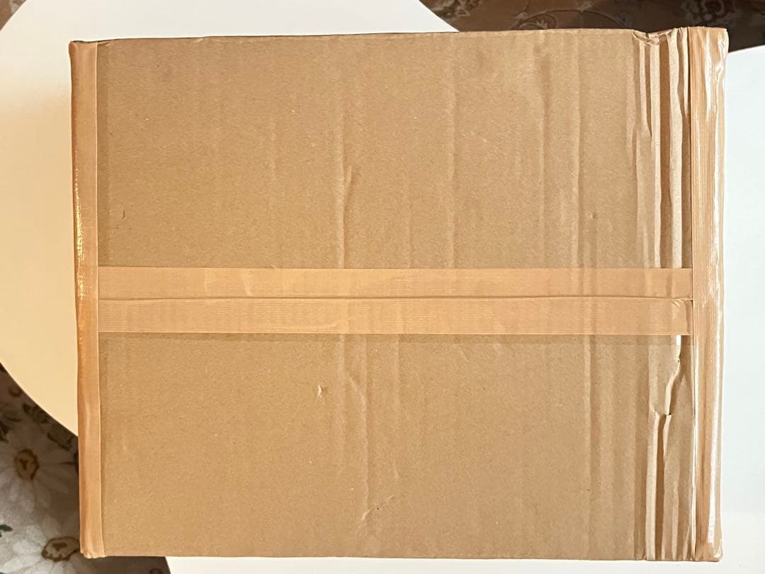 新品未開封・ZARA ウッドジュエリーボックス