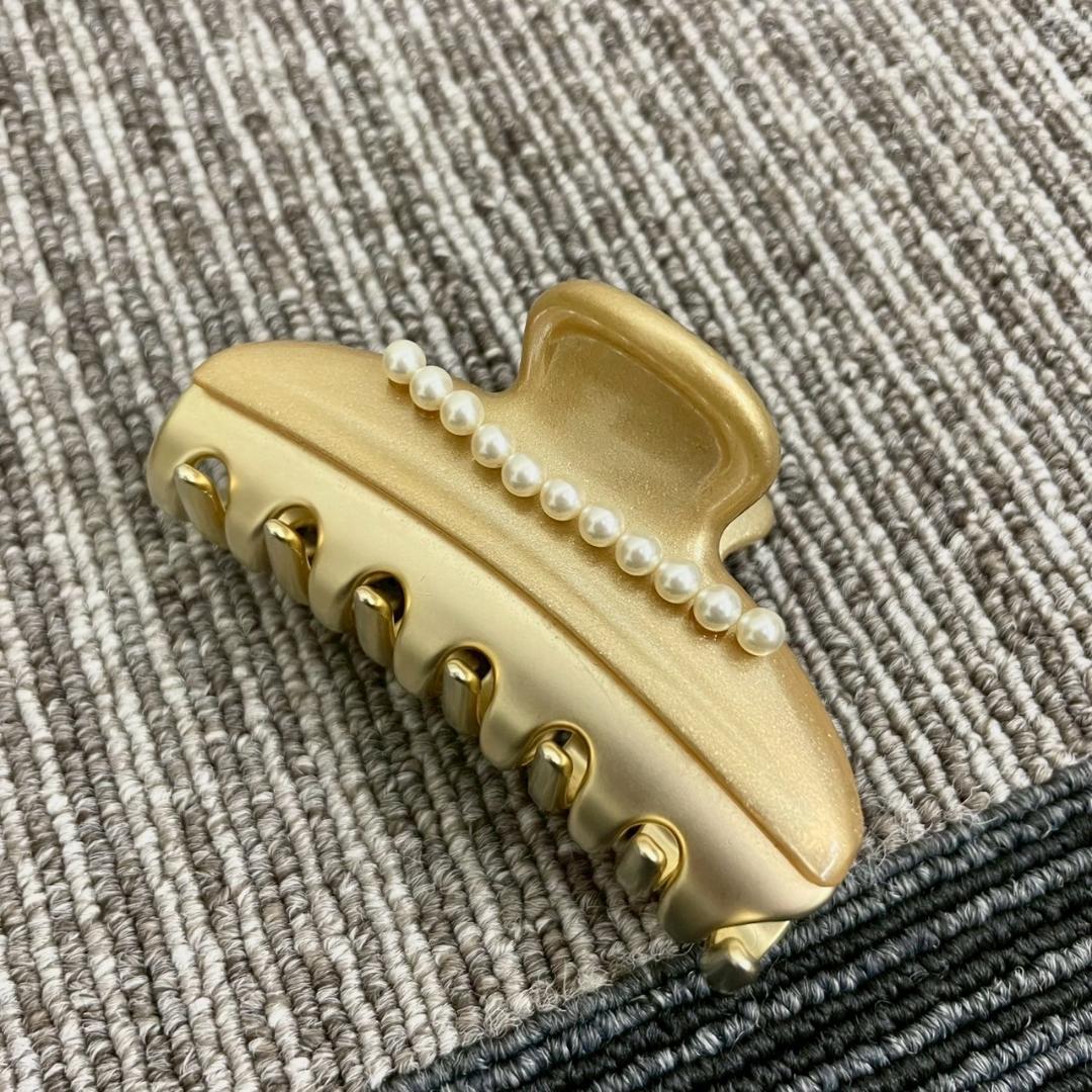 アレクサンドルドゥパリ　バレッタ　ヘアクリップ　ゴールド　パール