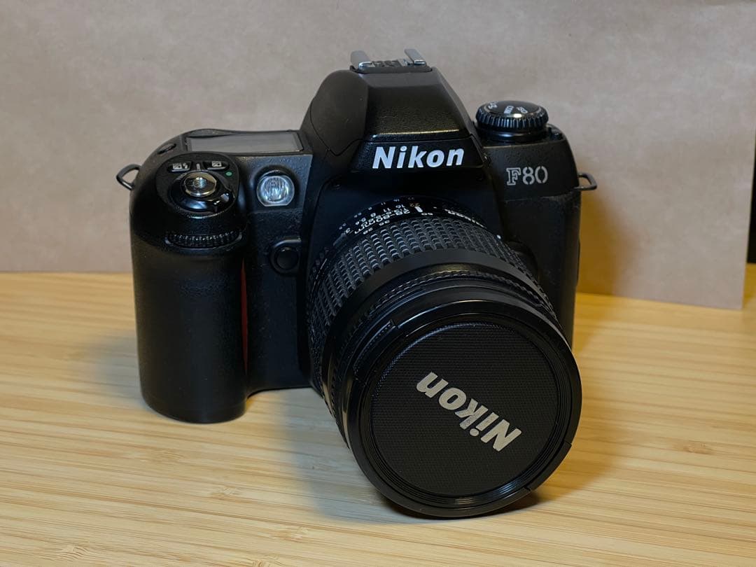 極美品Nikon F80 フィルム一眼レフカメラ　セット