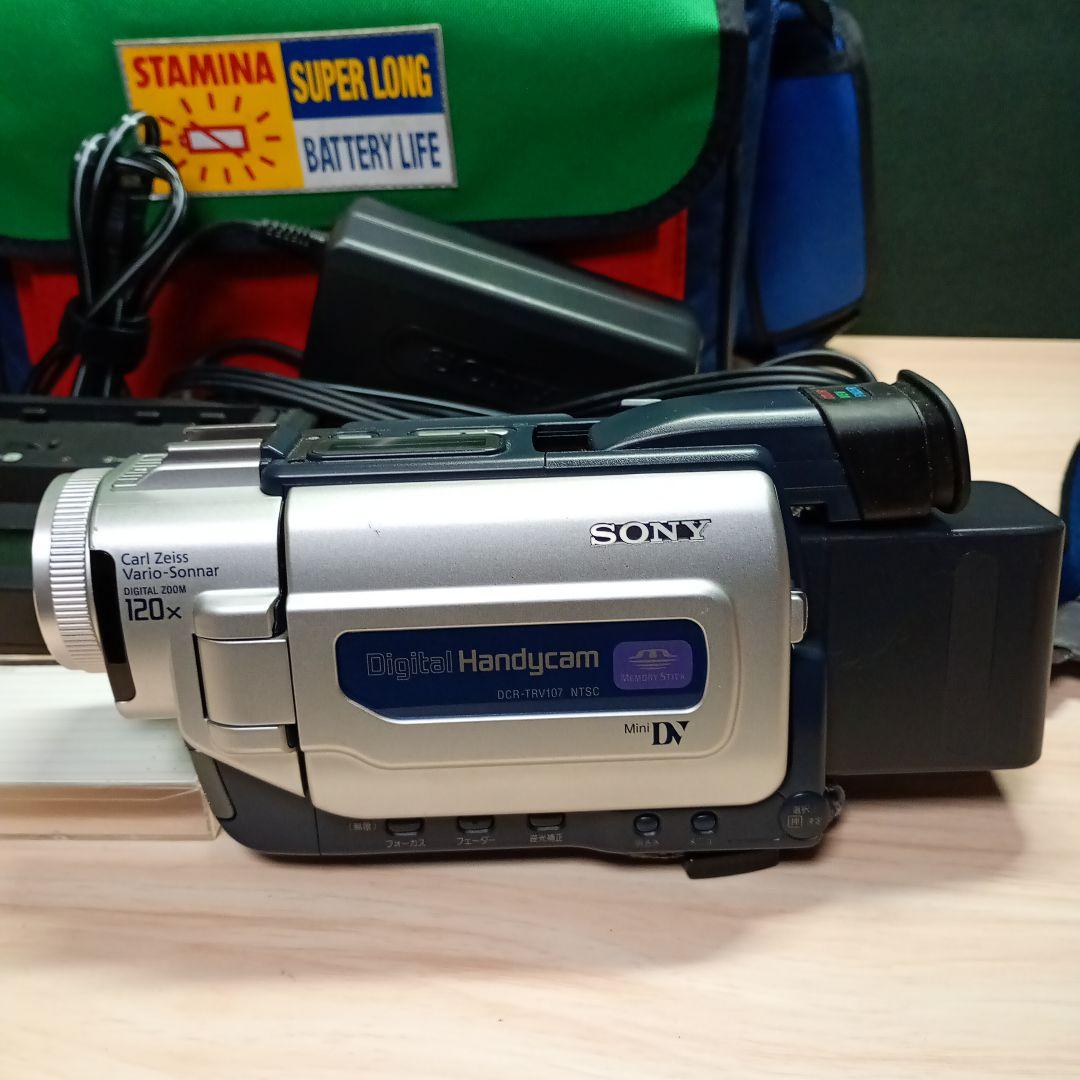 B*y様 SONY DCR-TRV107 美品完動品　ソニー デジタルハンディー