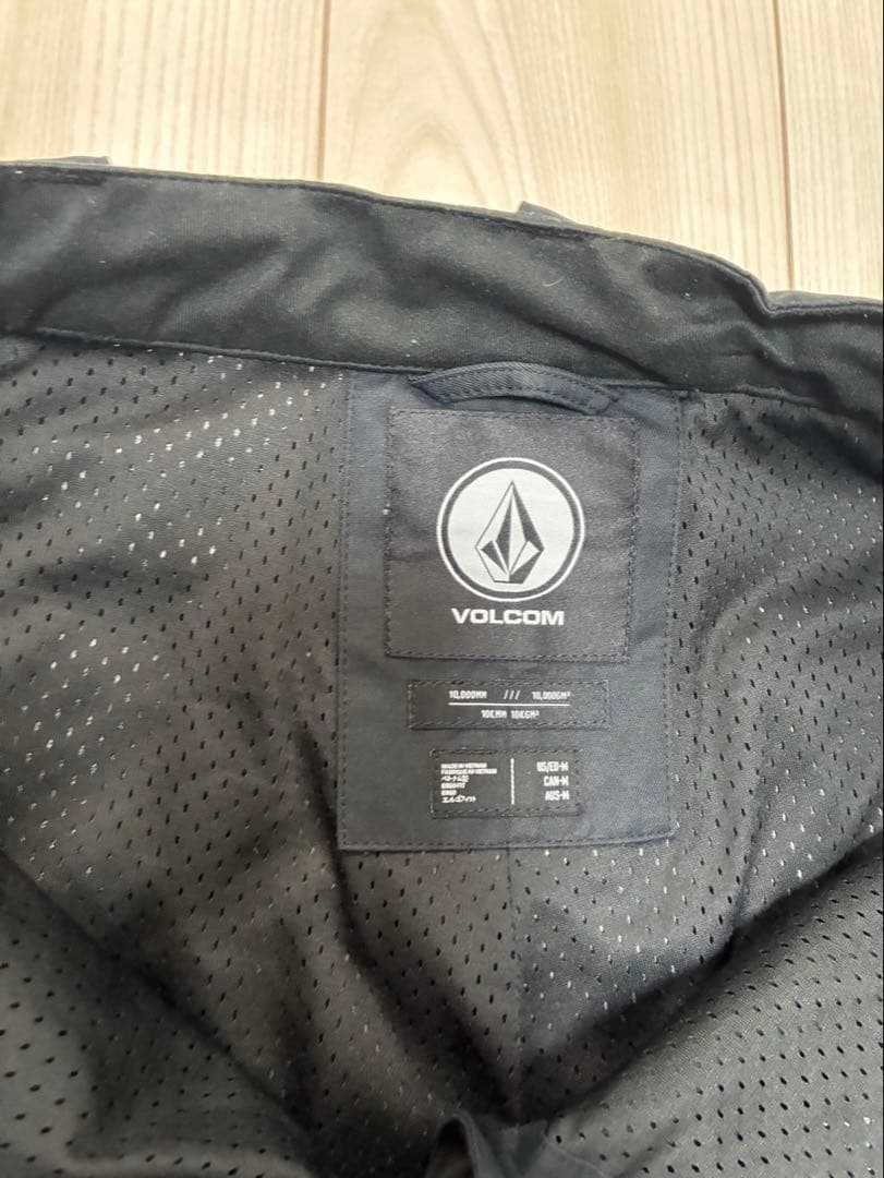 VOLCOM スノーボードジャケット Mサイズセット