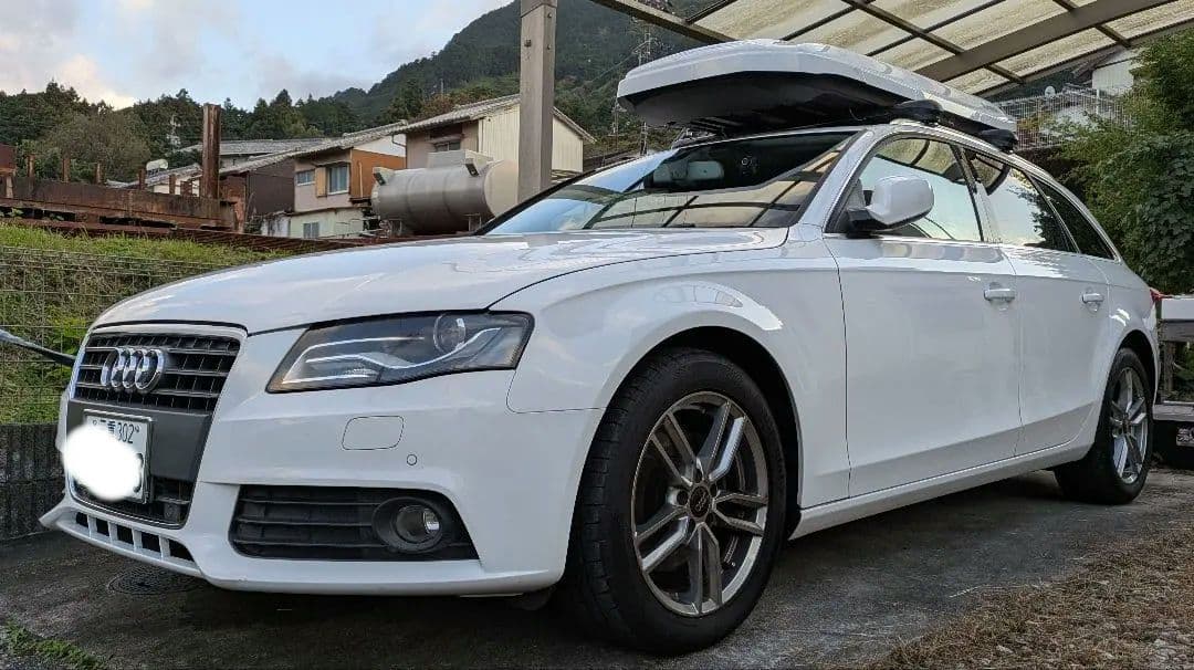 アウディA4アバント‼️スタッドレスタイヤ装着‼️