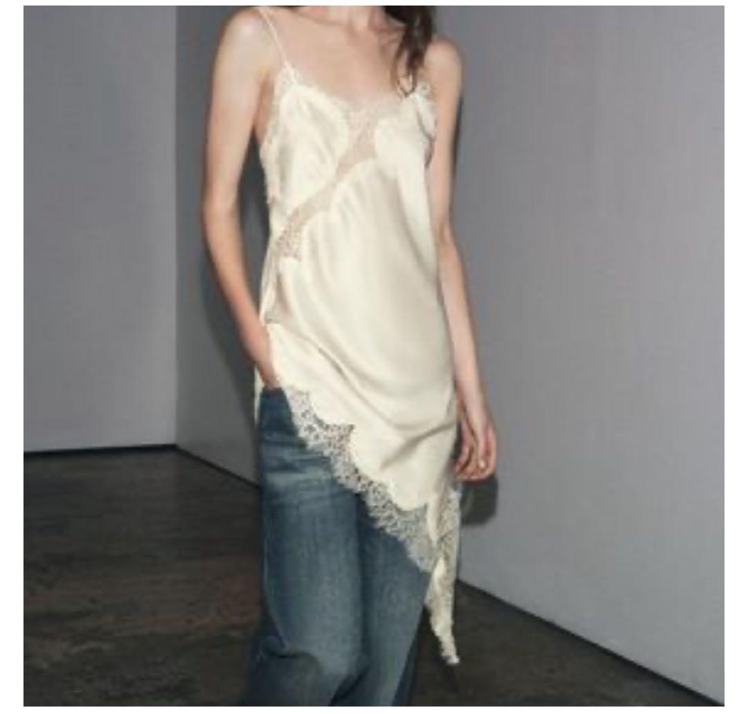 【ZARA】ZWCOLLECTIONアシンメトリーレースワンピース