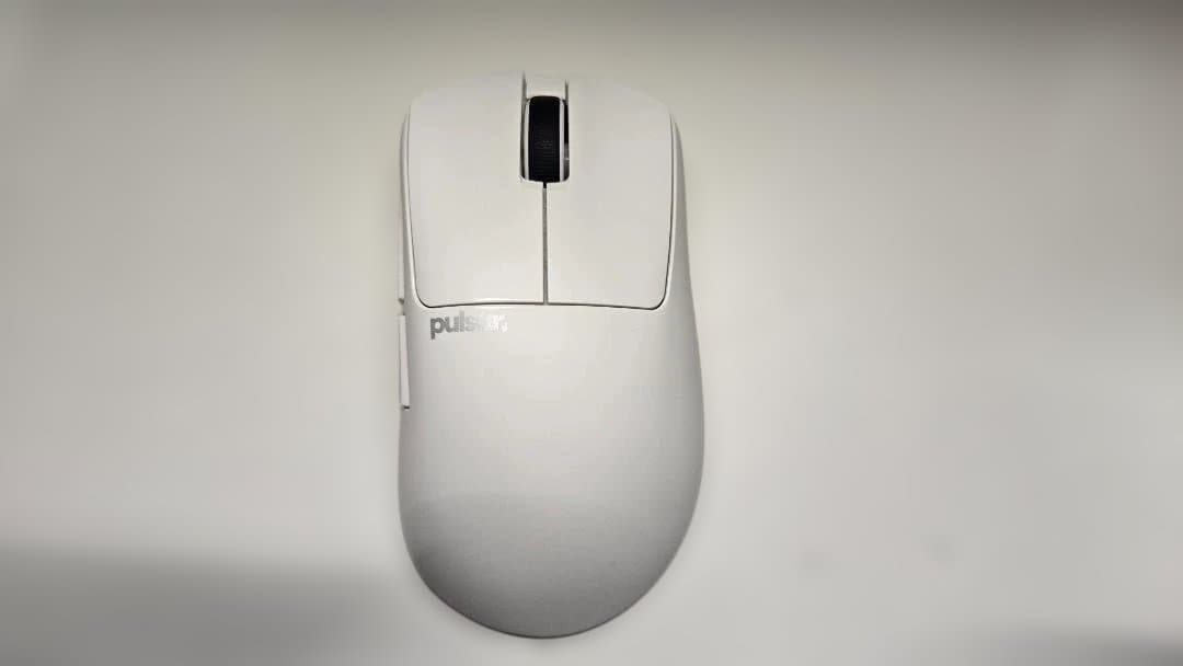 Pulsar Xlite V3 Medium ソール グリップテープ付き