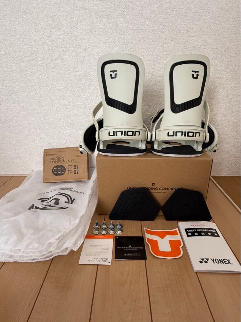 23-24 UNION ULTRAビンディング ボーンホワイト