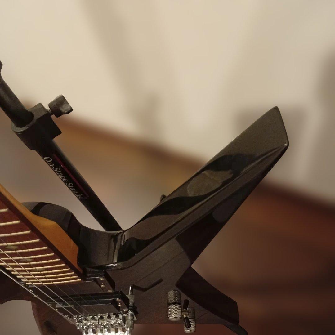 B.C Rich エレキギター IRON BIRD