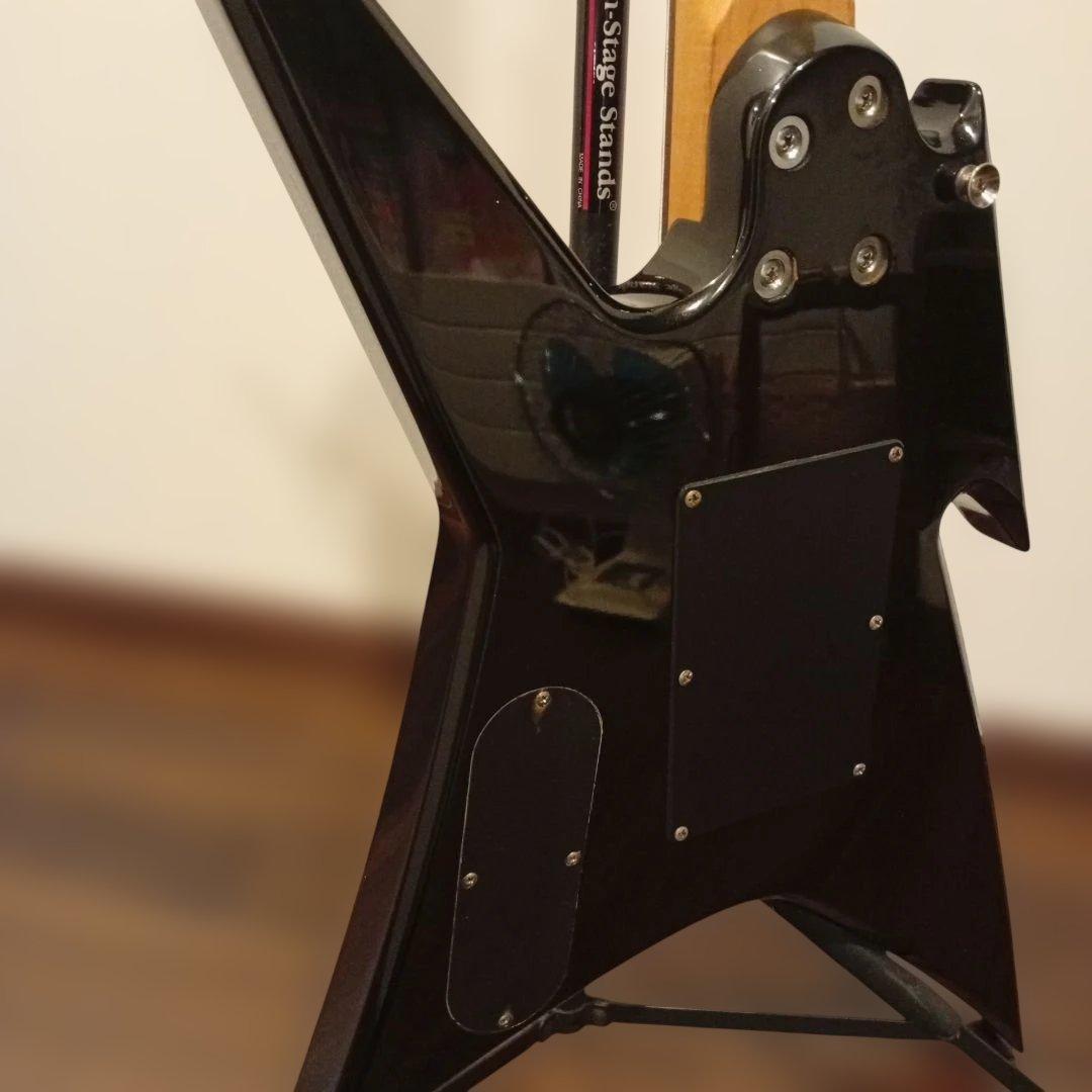 B.C Rich エレキギター IRON BIRD