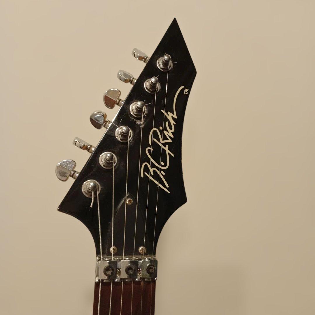 B.C Rich エレキギター IRON BIRD