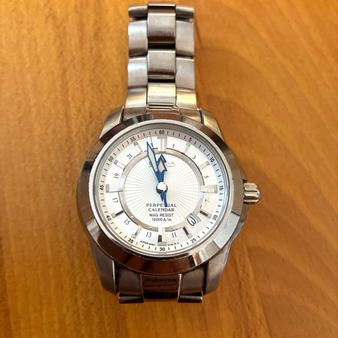 セイコーパーペチュアルカレンダー腕時計　MAG RESIST 16000A/a