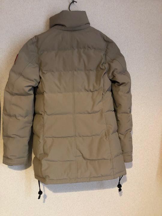   BELLEVILLE PARKA/S ダウン