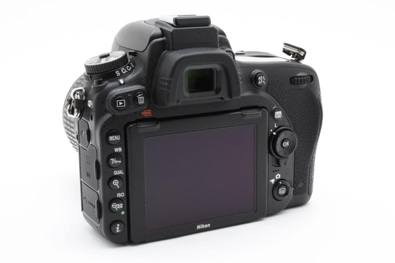 デジタルカメラ Nikon D750 FX, NIKKOR 18-55mm f/3.5-5.6G