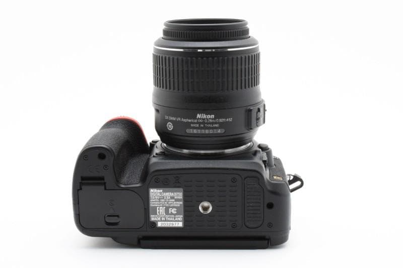 デジタルカメラ Nikon D750 FX, NIKKOR 18-55mm f/3.5-5.6G