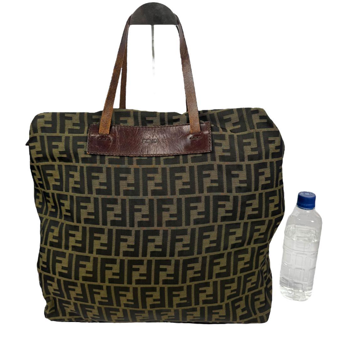 【大容量】FENDI ズッカ柄 折り畳み可能 ハンドバッグ キャンバス カーキ