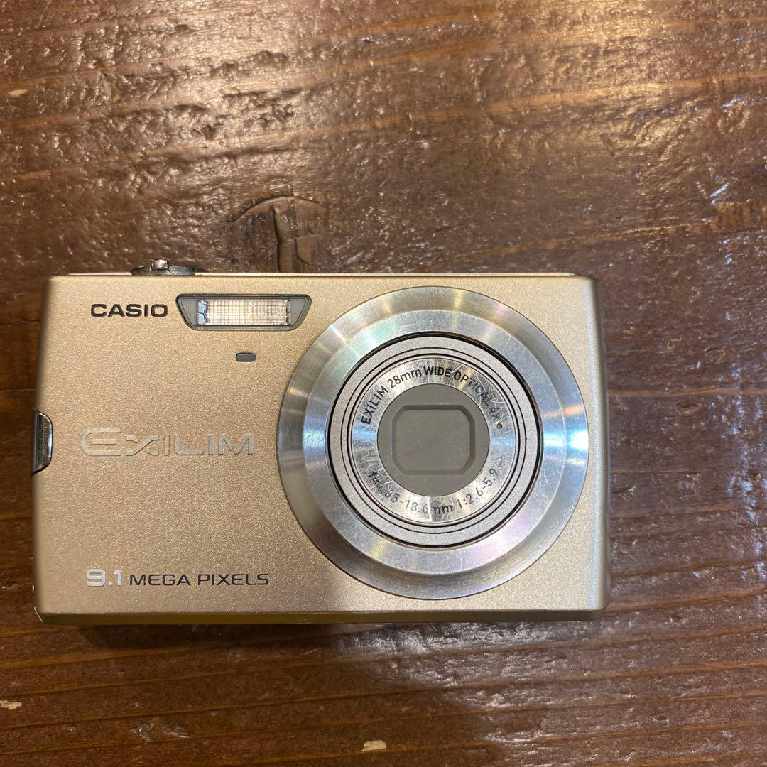 CASIO EXILIM EX-Z250 9.1メガピクセル