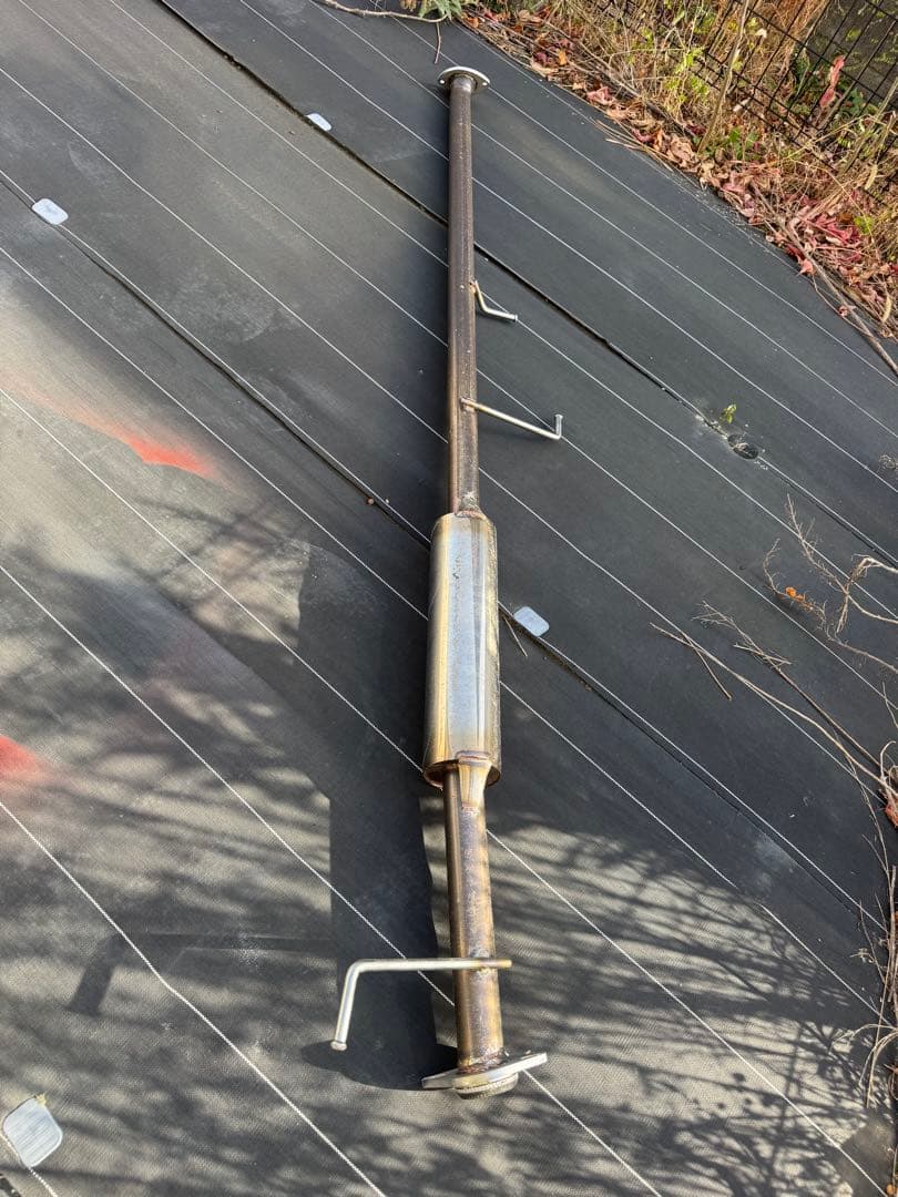 30ヴェルファイア後期　タイコ付き中間マフラー　2.5用