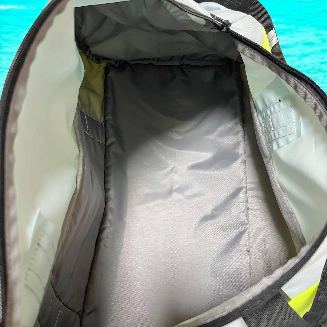 旅行かばん・小分けバッグ THE NORTH FACE BOZER DUFFEL FOR UNISEX