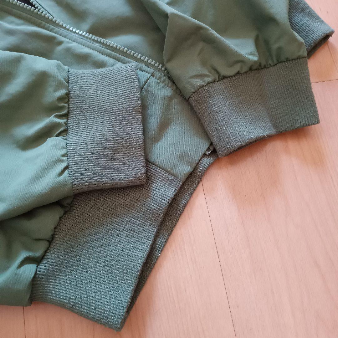 O*9様 パタゴニア　ジャケット　渋い緑　モスグリーン