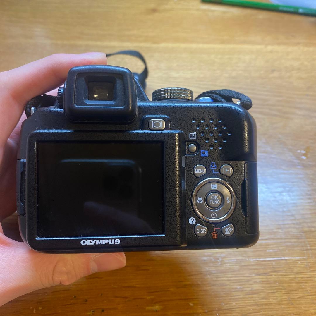 オリンパス　カメラ