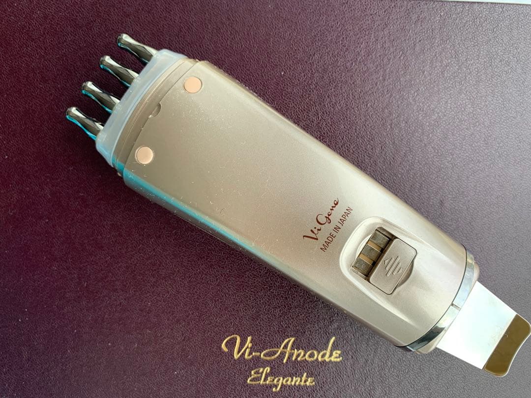 Dr. Vi-Anode Elegante ドクター•ヴィ•アノード•エレガンテ