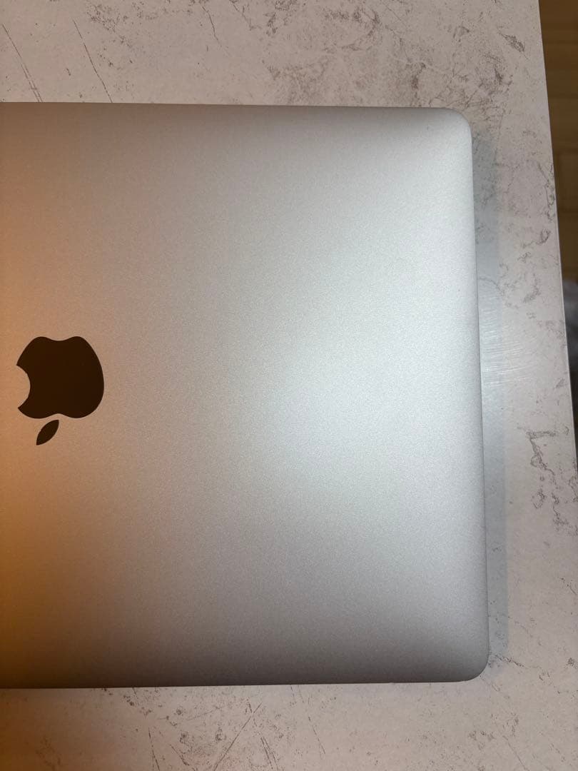 Apple MacBook Air シルバー16GB 512GB i7