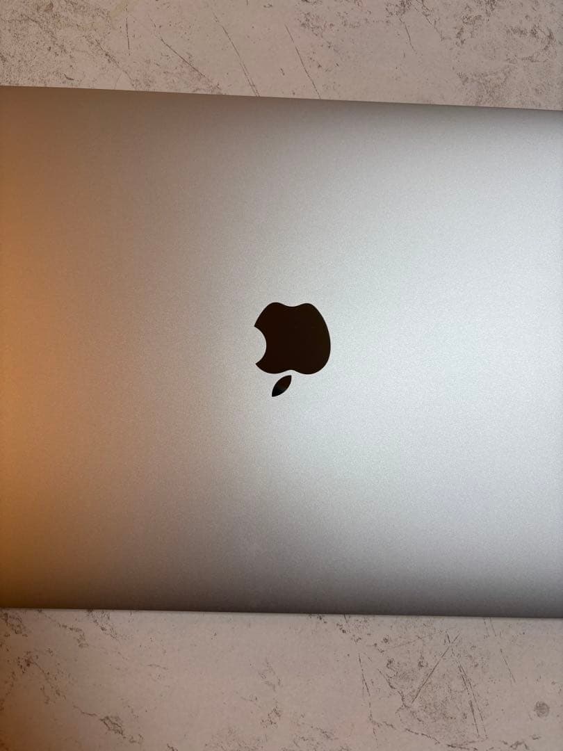 Apple MacBook Air シルバー16GB 512GB i7