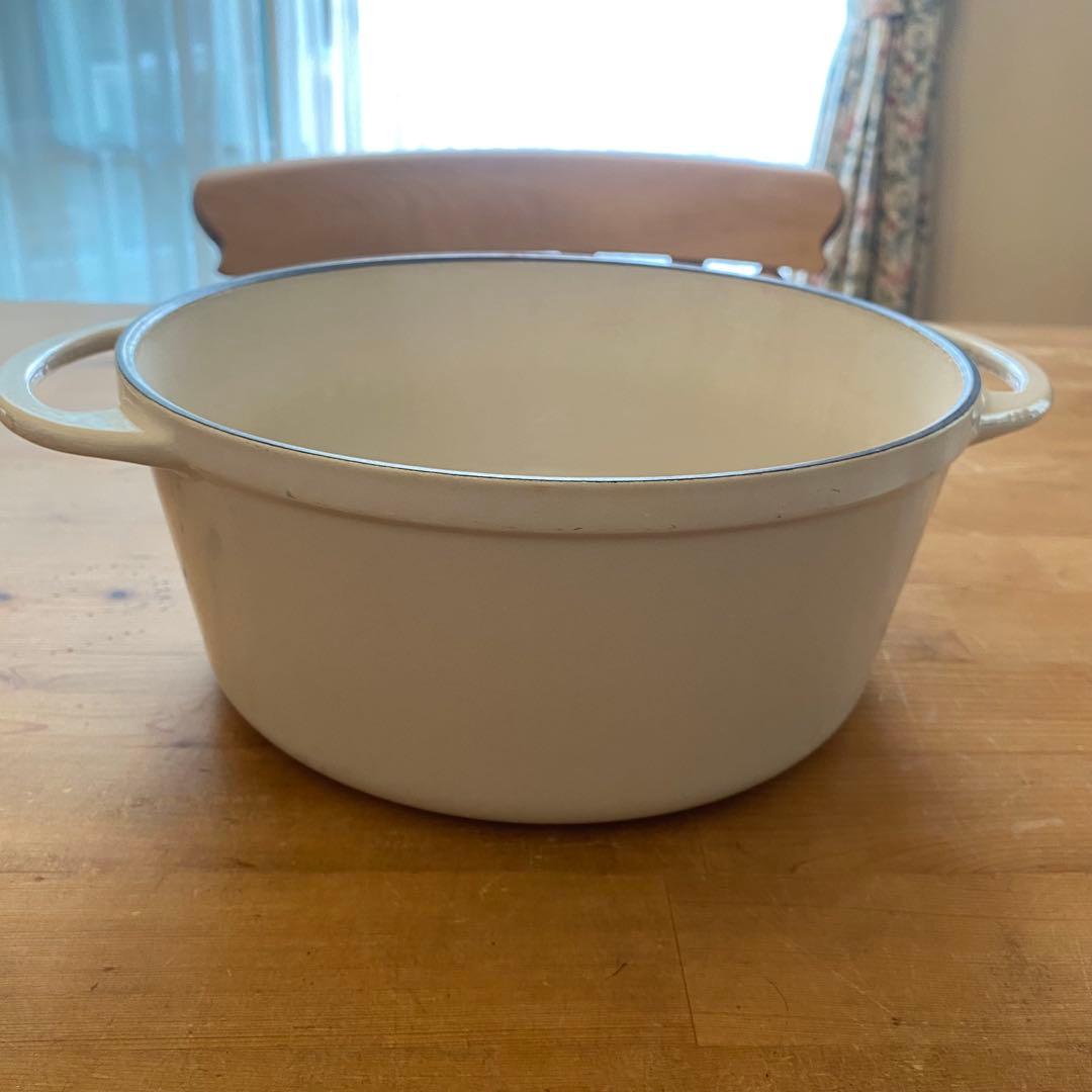 VERMICULAR オーブンポットラウンド 22㎝ 両手鍋 バーミキュラ