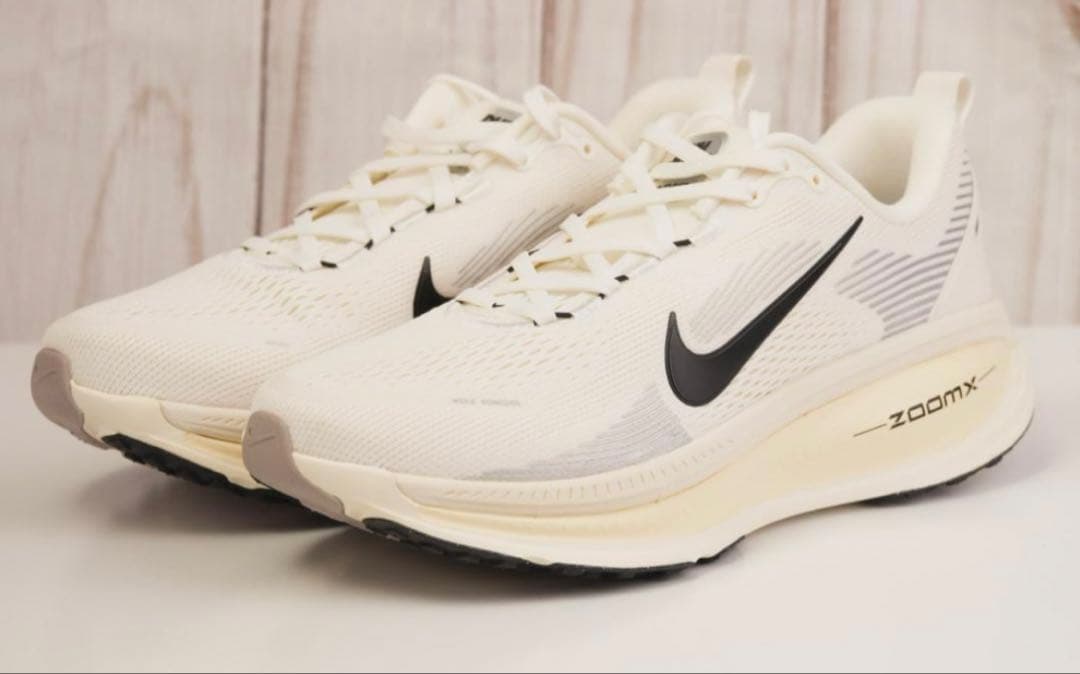 NIKE ボメロ18 メンズ ランニングシューズ