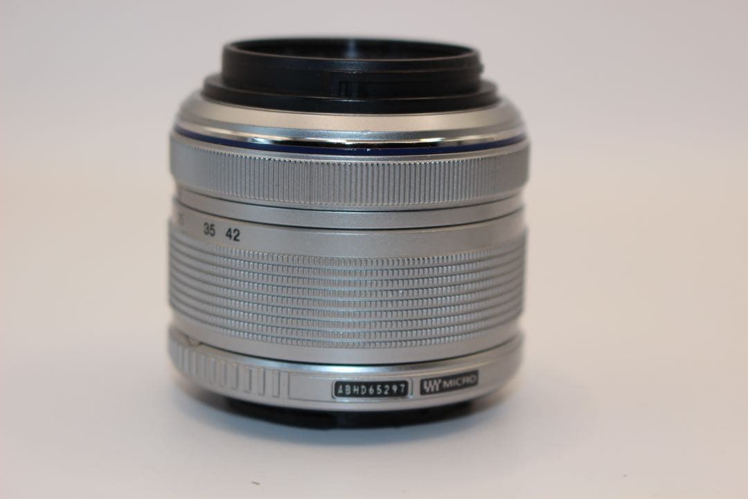 ★プロテクター付★M.ZUIKO DIGITAL 14-42mm II シルバー