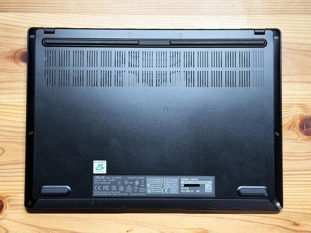 Windowsノート本体 ASUS Vivobook S 14 M5406WA-AI9321W