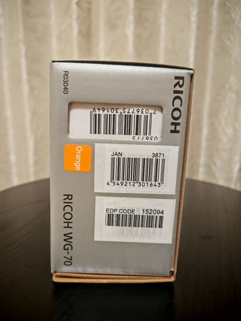 【未使用品】 RICOH WG-70 デジタルカメラ オレンジ リコー