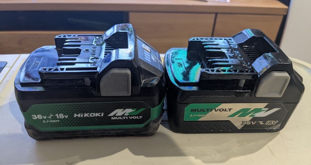 佐*志様 ★値下げ★ HiKOKI UL18DBコードレス冷温庫 充電器 充電池