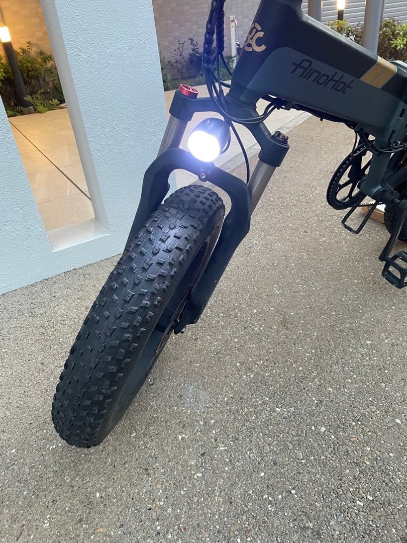 半額以下　AINOHOT R6 電動アシスト自転車