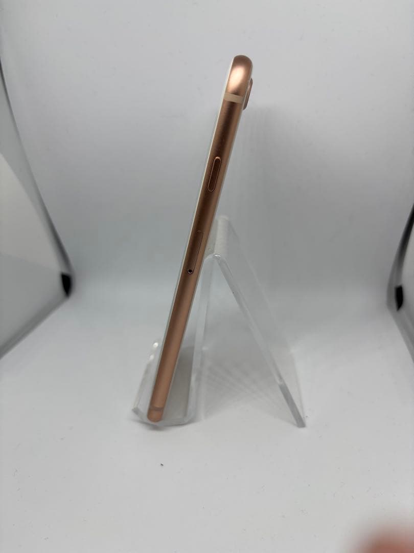 ①Apple iPhone 8 MQ7A2J/A(SIMフリー)