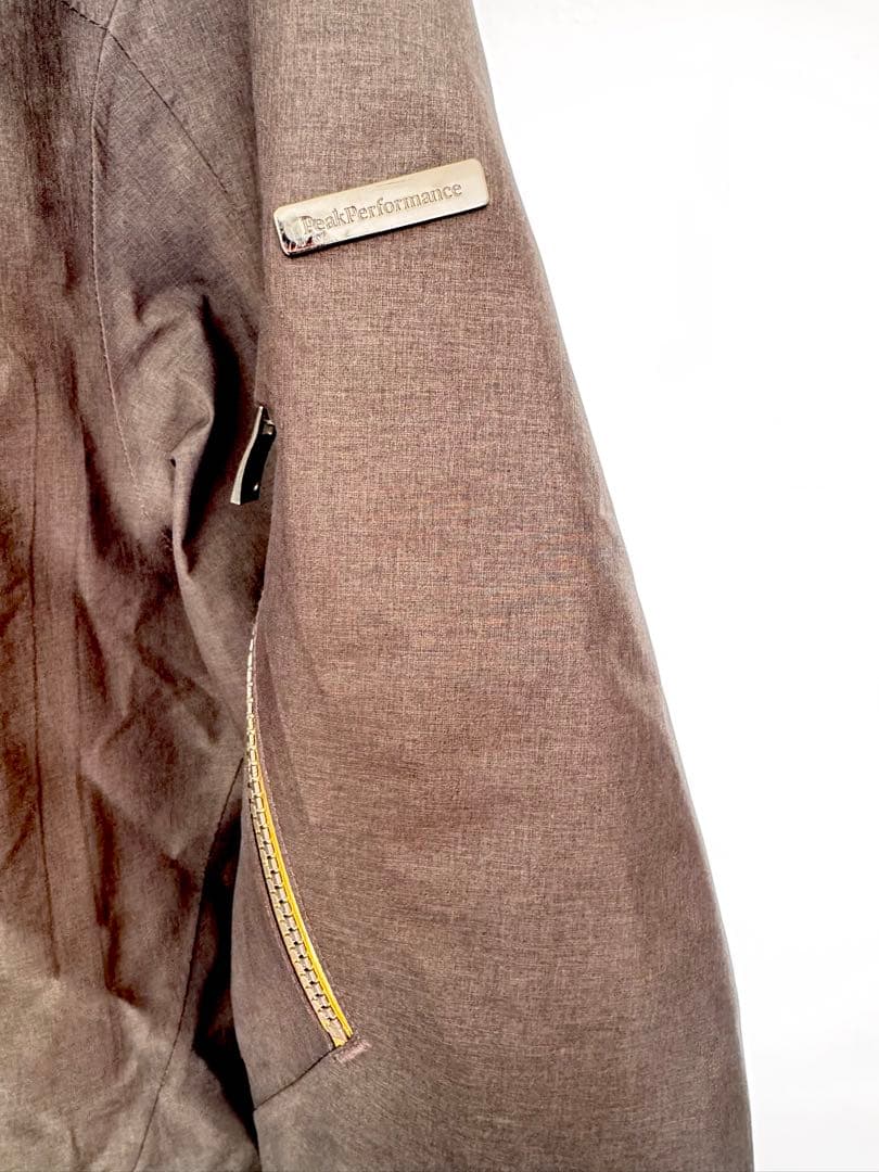 peakperformance ゴアテックスジャケット　　L