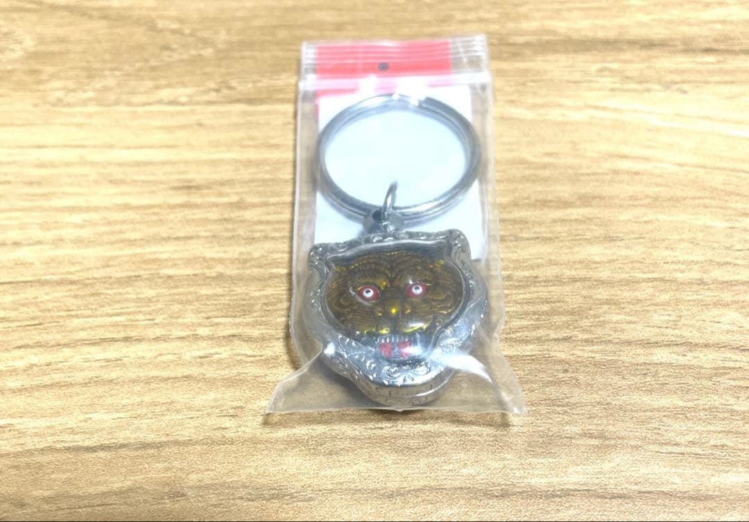 Supreme Tiger Keychain Silver タイガー