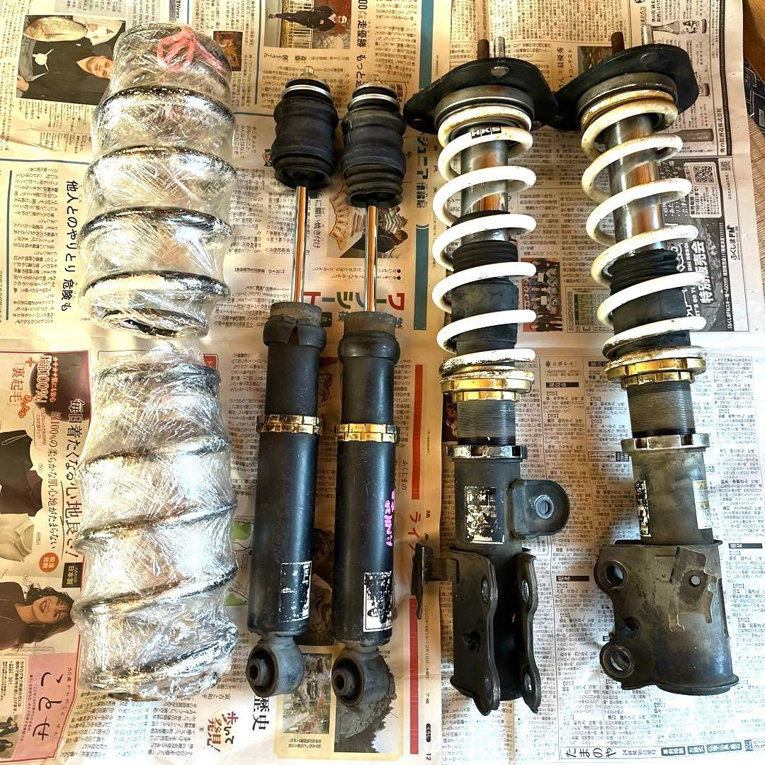 HKS車高調一式　アルファード20.ヴェルファイア20