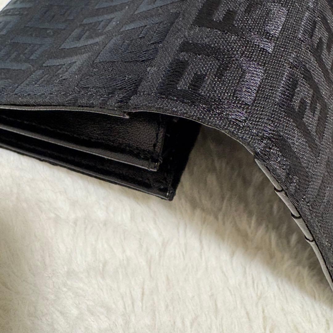 フェンディ FENDI ズッカ柄 長財布 キャンバス 未使用級美品